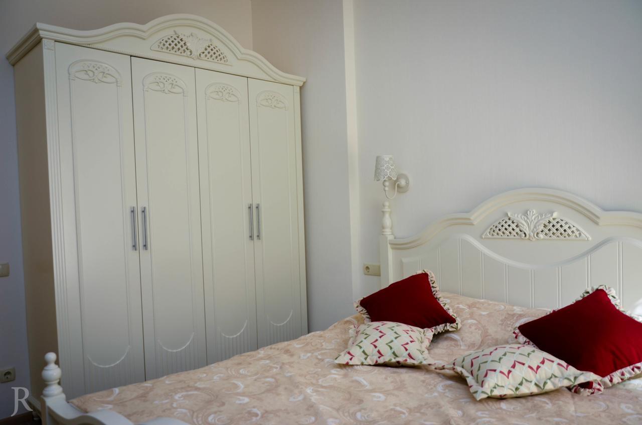 Hotel Maman Одеса Екстериор снимка