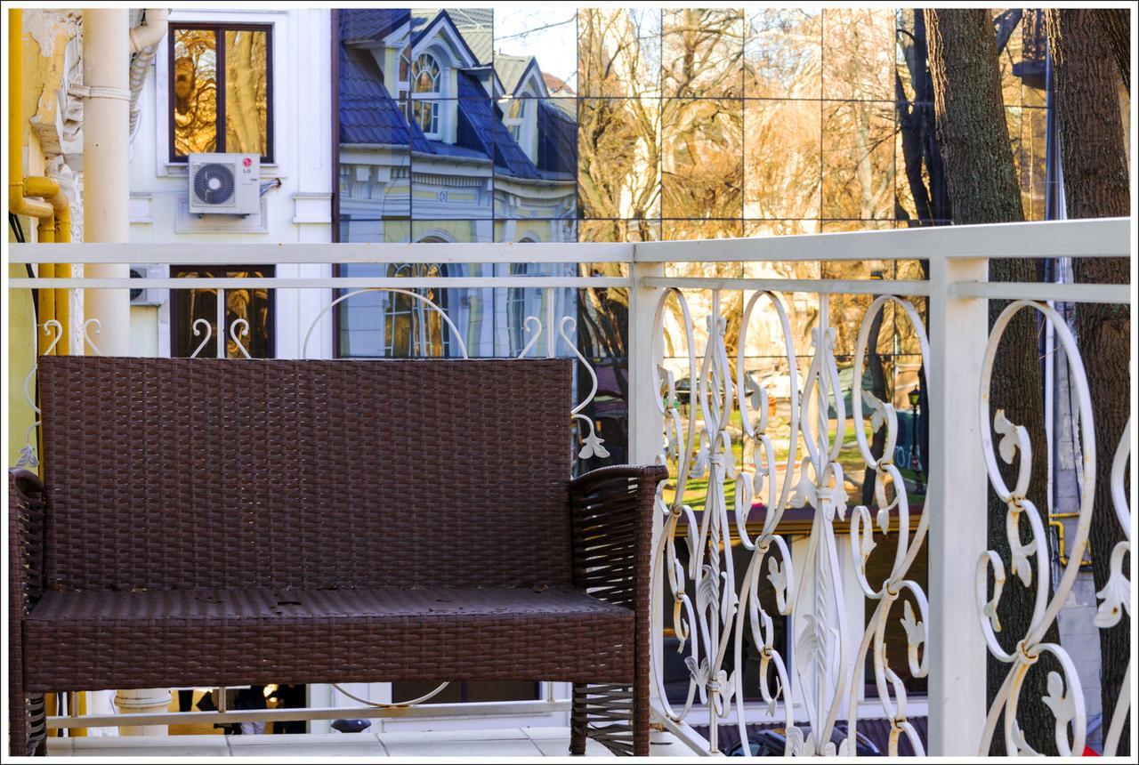 Hotel Maman Одеса Екстериор снимка