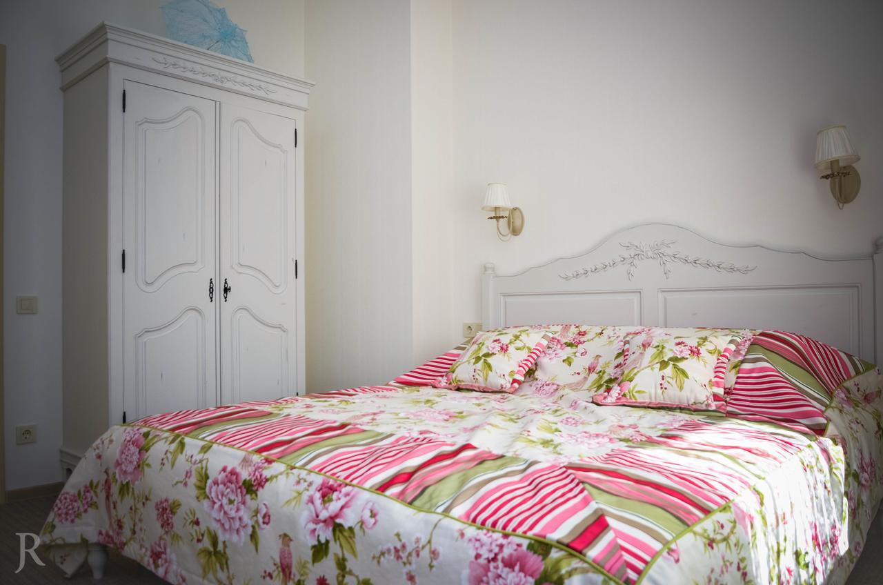 Hotel Maman Одеса Екстериор снимка