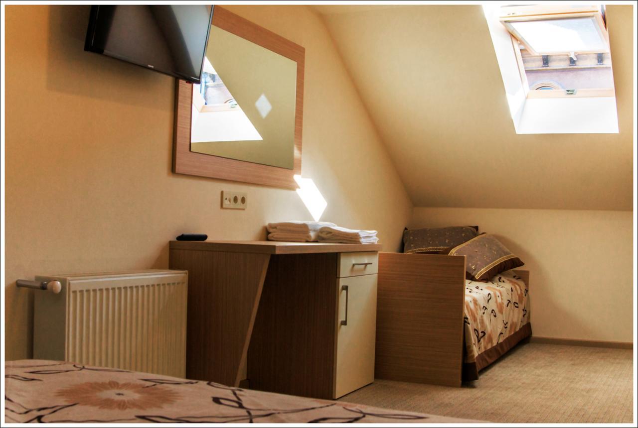 Hotel Maman Одеса Екстериор снимка